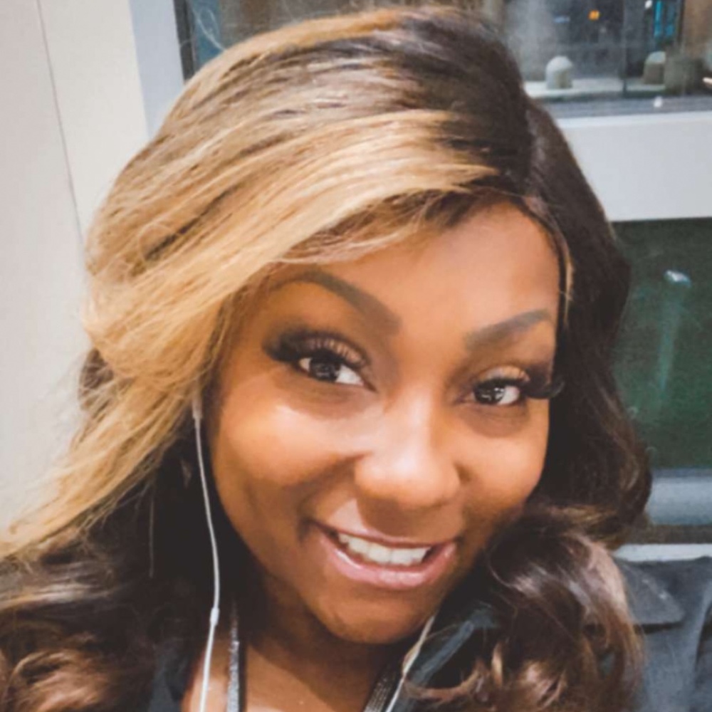 Meet your Posher, Posh